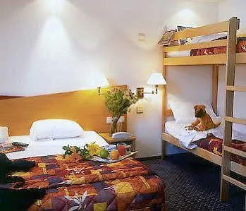 Hotel Brit Toulon - 2*